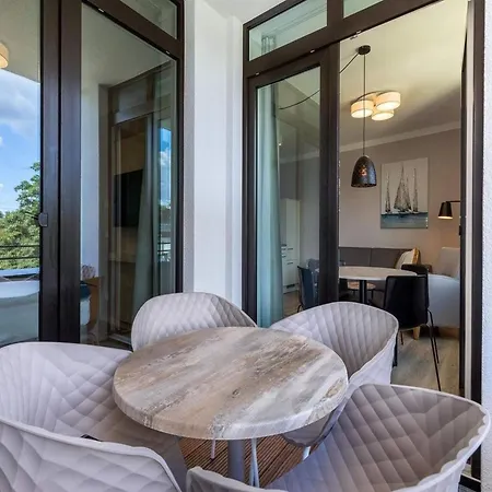 Baltic Bliss In Travemuende For 4 *